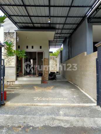 Minimalist House with Building Area 60 and Land Area 142, 2 Bedrooms, 2 Bathrooms in Taman Griya Permai Jimbaran Area Minimalist House with Building Area 60 and Land Area 142, 2 Bedrooms, 2 Bathrooms in Taman Griya Permai Jimbaran Area