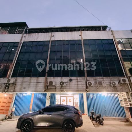3 Ruko Gandeng 4 Lt Termurah dan Terawat Berada di Pusat Perbelanjaan Duta Harapan Indah Teluk Gong, Jakarta Utara 3 Ruko Gandeng 4 Lt Termurah dan Terawat Berada di Pusat Perbelanjaan Duta Harapan Indah Teluk Gong, Jakarta Utara