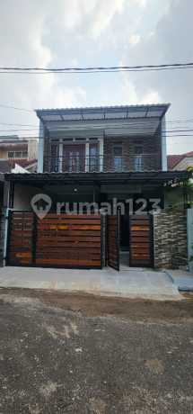 For Sale 2-Story House Ready to Live In Flood-Free Taman Royal 2