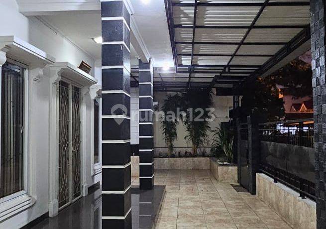 Dijual Rumah 2 Lantai Furnished Siap Huni Yunani Banjar Wijaya