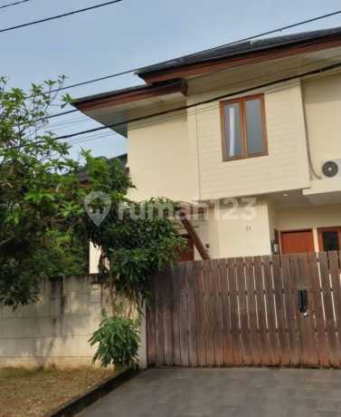 Rumah Elit 2 Lantai Siap Huni Taman Royal 2 Cipondoh Rumah Elit 2 Lantai Siap Huni Taman Royal 2 Cipondoh