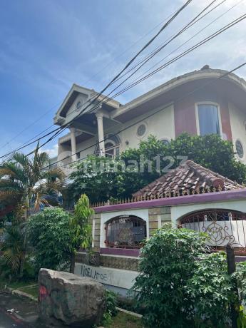 Rumah 2 Lantai Mewah di Jakarta Utara Fasilitas Lengkap Dekat Tol