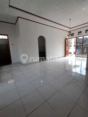 Rumah Murah Bagus Unfurnished SHM Komplek Margawangi, Bandung