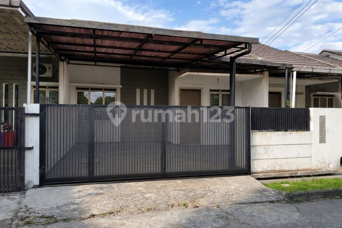 Rumah Murah 1 Lantai Siap Huni SHM di Taman Holis Indah 2