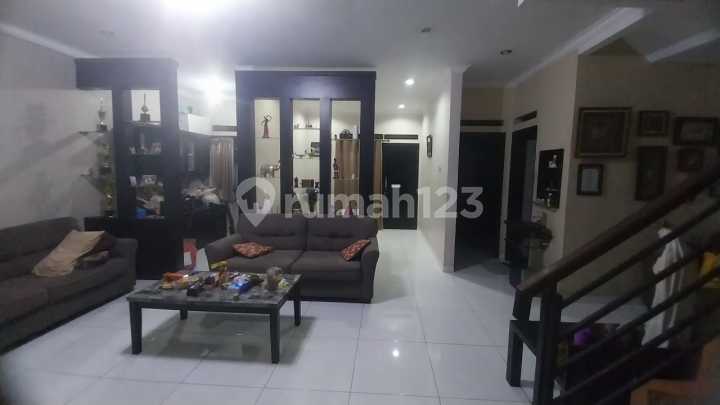 Rumah Siap Huni Bagus Strategis Nyaman di Komplek Amaya Residence