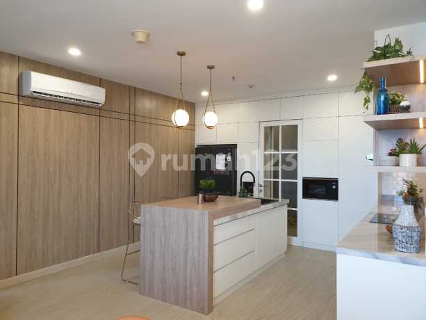 Dijual Luxury Apartement Full Furniture & Fixture The Windsor Apartement Puri Indah Kembangan 