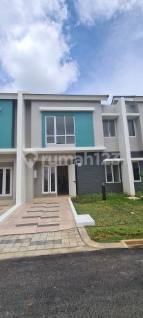 Dijual Rumah 2 LT Cluster Agnesi, Gading Serpong