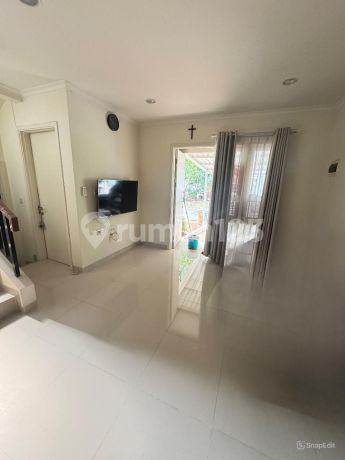 For Sale Hook House Cluster Thomson Gading Serpong