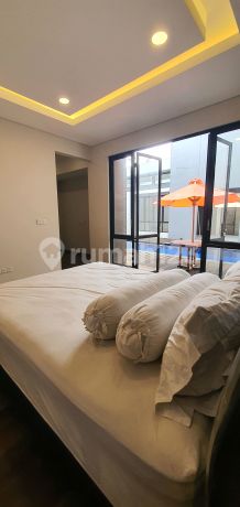 Rumah2lantai Kolam Renag Pribadi Luas 414 Sqm Rumah2lantai Kolam Renag Pribadi Luas 414 Sqm