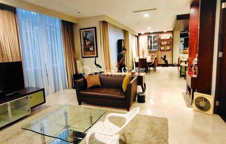Dijual Apartemen Pearl Garden Jakarta Selatan 3Bedroom Sz 200m2 Furnish, Low Floor, View Pool