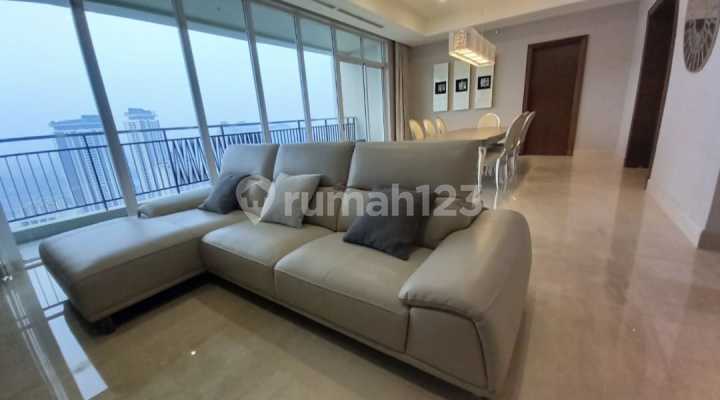 Dijual Apartemen Pakubuwono Signatures 4Bedroom Sz 385m2 Full Furnish, High Floor, City View, Ready to Movein