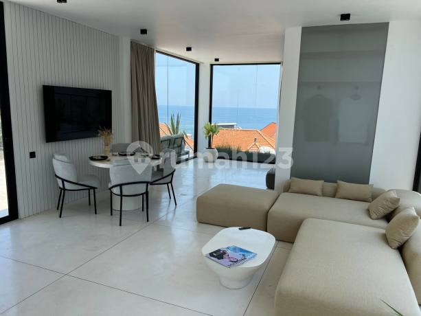 Ocean view apartments in unique location on the cliff above the Uluwatu beach