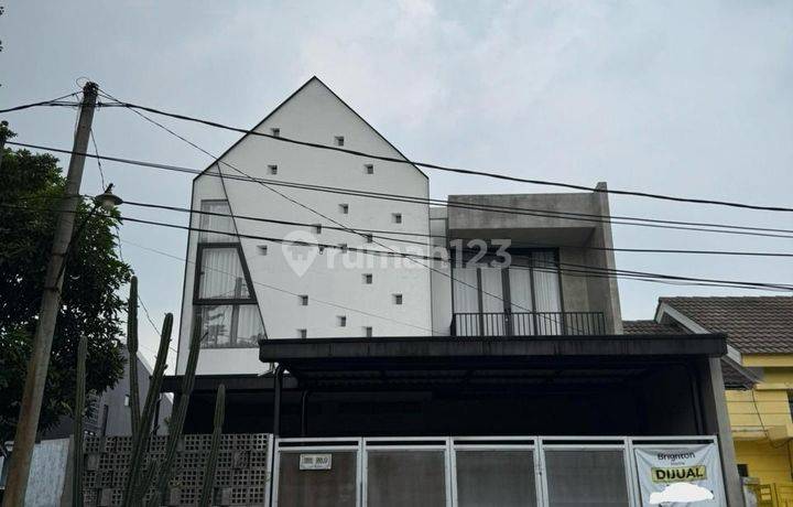 For Sale  Rumah industrial 2,5 lantai Kahuripan Nirwana, Sidoarjo