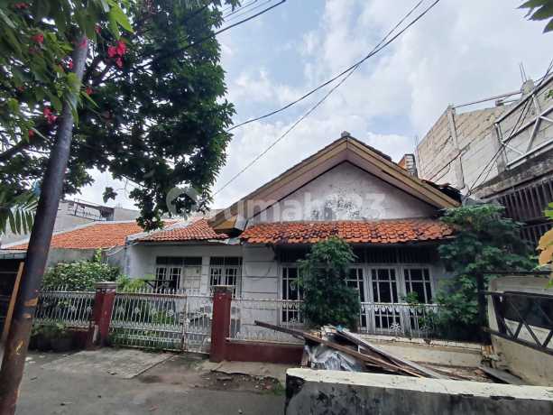 Dijual Rumah 1.5 (satu Setengah) Lantai Didaerah Meruya Selatan Jakarta Barat Siap Huni Dekat Fasilitas Umum Butuh Renovasi Harga Nego
