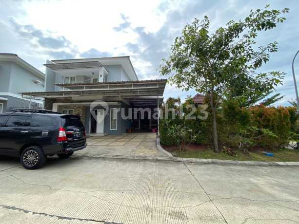 Rumah Hook dengan Halaman Luas dan View Gunung Sentul City Bogor Rumah Hook dengan Halaman Luas dan View Gunung Sentul City Bogor