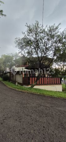 Rumah Hook Dengan View Gunung Taman Sakura Sentul City Bogor Rumah Hook Dengan View Gunung Taman Sakura Sentul City Bogor