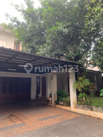 Rumah Mewah di Fatmawati Golf Mansion Siap Huni Lokasi Strategis