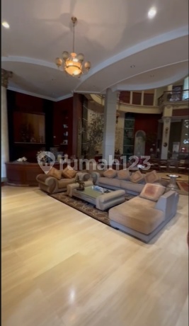 Rumah Mewah Super Luas - Taman Malibu Indah, Jln. Suka Damai