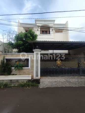 Dijual Rumah Murah Mewah 3.5 Lantai Private Pool Kebayoran Lama Jaksel