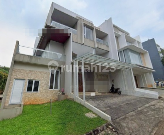 Dijual Rumah 3 Lantai Bagus Dekat Pondok Indah