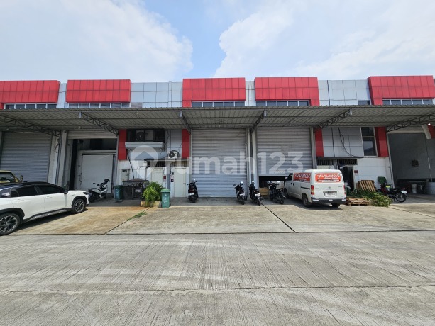 Warehouse For Sale Ready to Use in Kosambi Permai Warehouse Complex