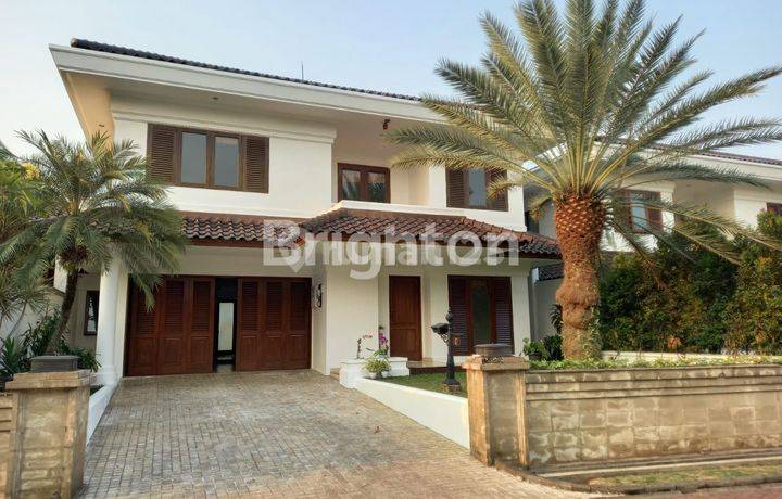 RUMAH MEWAH DI DALAM TOWNHOUSE VILLA PALMA RESIDENCE PEJATEN BARAT JAKARTA SELATAN