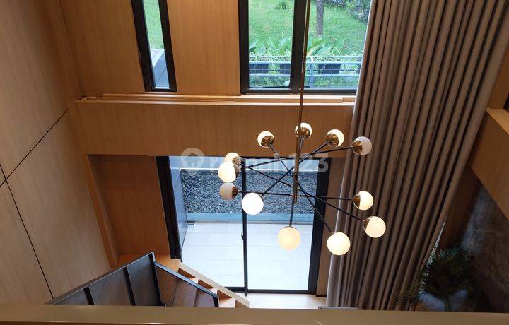 Soho Premium Upper West Tower 1 Kantor Apartemen Hotel Siap Huni 