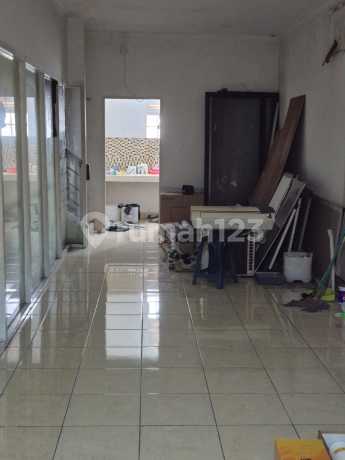 Dijual Ruko 3 Lantai di Mendrisio, Gading Serpong