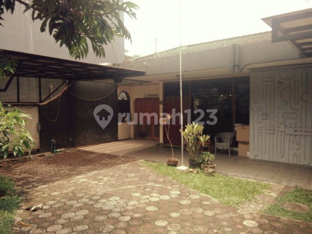 Rumah Super Luas di Area Sukahaji Baru Regol Bandung Kota