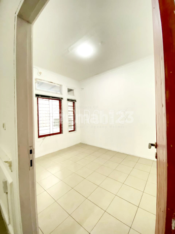 Wow! Rumah 2 Lantaiokasi Nyaman di Antapani Regency Bandung Wow! Rumah 2 Lantaiokasi Nyaman di Antapani Regency Bandung