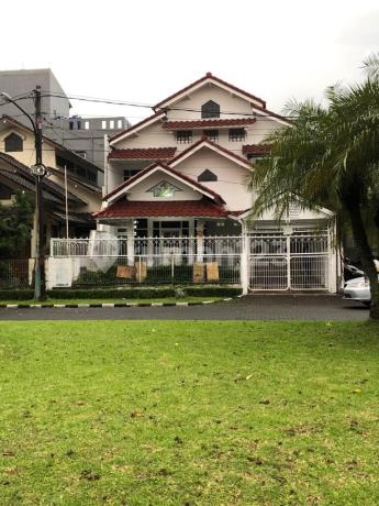 Rumah Komplek Gading Regency