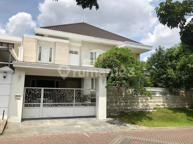 For Sale Beautiful Luxurious Spacious Strategic Graha Family Surabaya