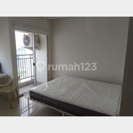 TURUN HARGA Jual Apartment COSMO TERRACE TIpe Studio Furnished - Connecting to Mall Thamcit