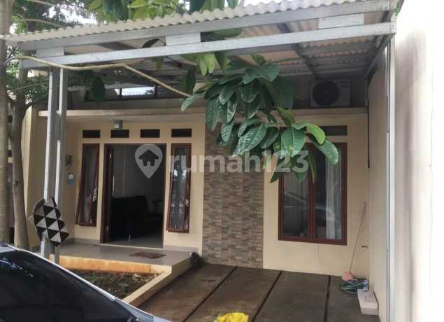 Ready-to-Occupy House in Serua Indah Cluster Area, Ciputat Ready-to-Occupy House in Serua Indah Cluster Area, Ciputat