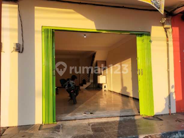 Dijual Ruko 2 Lantai Puri Gunung Anyar Surabaya Siap Pakai, Lahan Parkir Luas Dijual Ruko 2 Lantai Puri Gunung Anyar Surabaya Siap Pakai, Lahan Parkir Luas