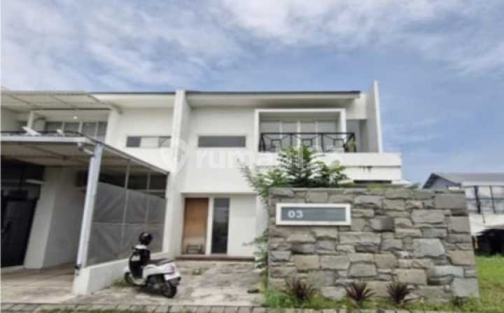 Via Lelang Under Market Rumah Bagus di De Casa Residence Lakarsantri