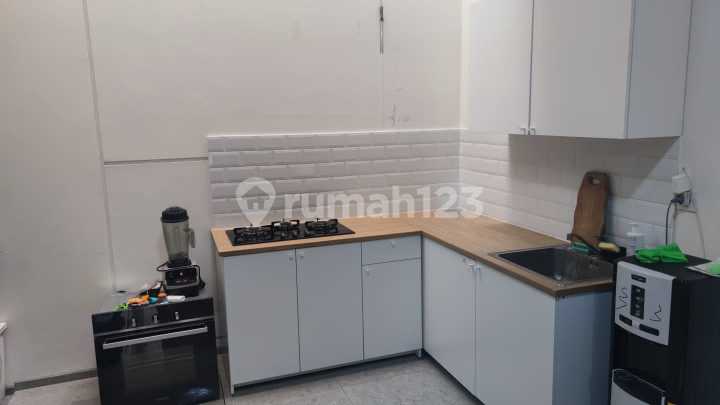 Jual Rumah Puri 11 Heritage 3 Lantai Karang Tengah Tangerang Jual Rumah Puri 11 Heritage 3 Lantai Karang Tengah Tangerang