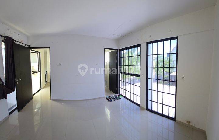 Dijual Rumah 2 Lantai Minimalis Terawat Siap Huni di Eastern Park Sukolilo dekat dengan Grand Island Pakuwon City, Sukolilo Dian Regency 2, Keputih, Universitas Hang Tuah, ITS, MERR, Superindo, Hokky, Arief Rahman Hakim