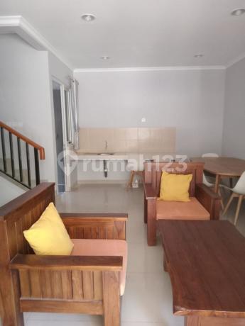 Dijual Rumah Bagus Full Furnished Cluster Thomson Gading Serpong