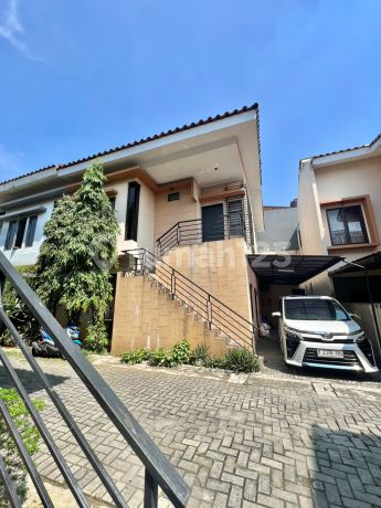 Rumah Bagus Semi Furnished SHM Cluster Gading Viera, Jakarta Timur