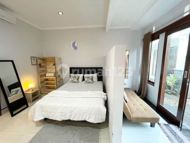 Lagriya Elite Boarding Apartments Fully Furnished Near Sanur Mall, Living World Ketewel, Vasaka Bali International Hospital, Dyatmika School, Kasih Ibu Hospital