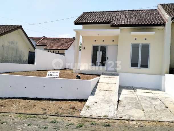 Rumah Sederhana Di Perumahan Full Fasilitias Di Taman Kayangan Bsb Mijen Semarang