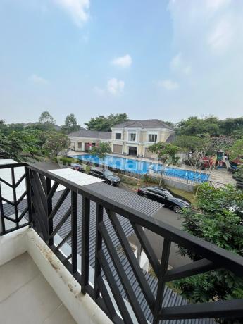 Rumah Depan Pool Semi Furnished Cluster Carribean Flamingo Residence Gading Serpong Rumah Depan Pool Semi Furnished Cluster Carribean Flamingo Residence Gading Serpong