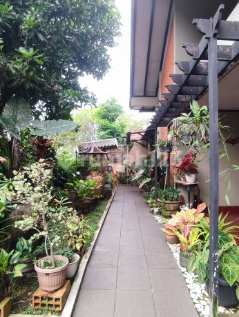 For Sale House in Megapolitan Complex, Comfortable Place.