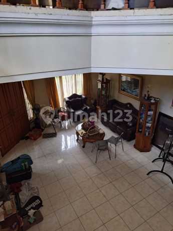 Dijual Rumah Dalam Komplek Megapolitan Nyaman