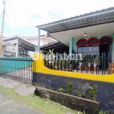 RUMAH DIJUAL DI KOMPLEK RAMAYANA RUMAH DIJUAL DI KOMPLEK RAMAYANA