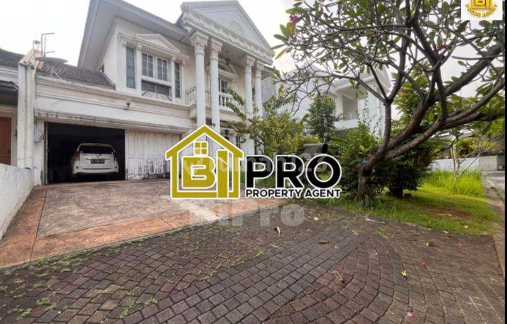 Rumah Di Jual American Clasic Di Perumahan Legenda Wisata Cibubur