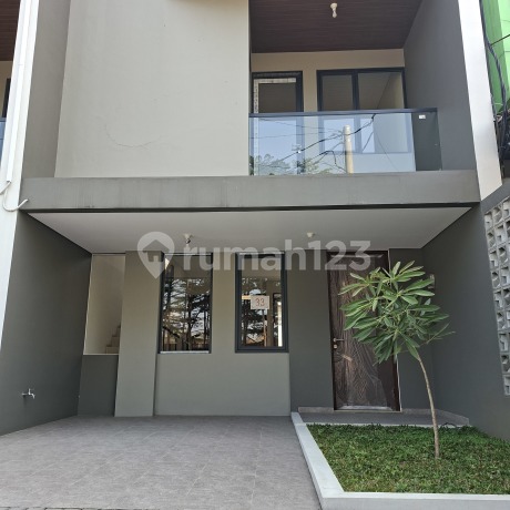 Get a Fully Furnished 2-Story House for Only 10 Million!!! Get a Fully Furnished 2-Story House for Only 10 Million!!!