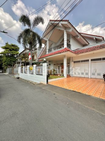 RUMAH DIJUAL CIRENDEU TANGERANG SELATAN SIAP HUNI RUMAH DIJUAL CIRENDEU TANGERANG SELATAN SIAP HUNI
