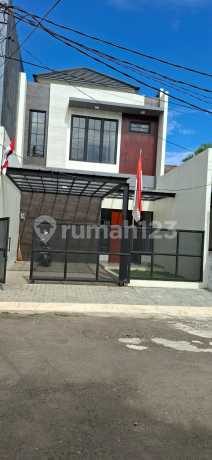 LIMITED! BRAND NEW Rumah Bagus Unfurnished Graha Raya, Tangerang Selatan